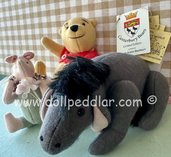 WDW Teddy Bear Convention Canterbury Pooh & Friends - Pooh, Piglet, Eyeore. MINT NEW with Disney pin & coas